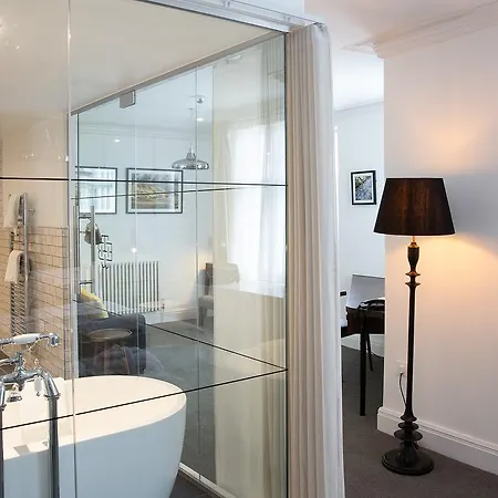 Hotel The Black Bull 5*