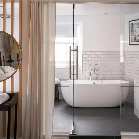 The Black Bull Hotel 5*