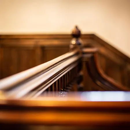 The Black Bull Седберг