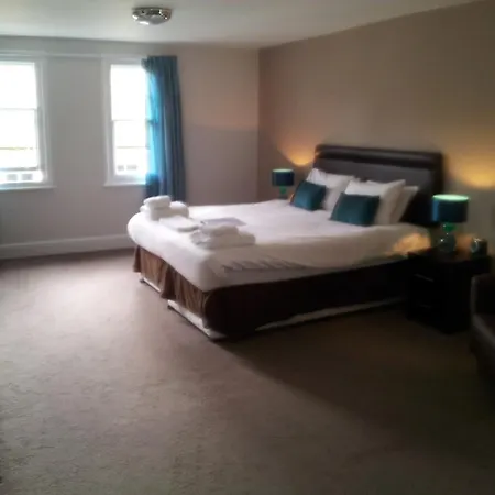 Hotel The Black Bull 5*