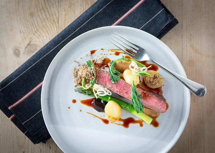 Hotel The Black Bull 5*